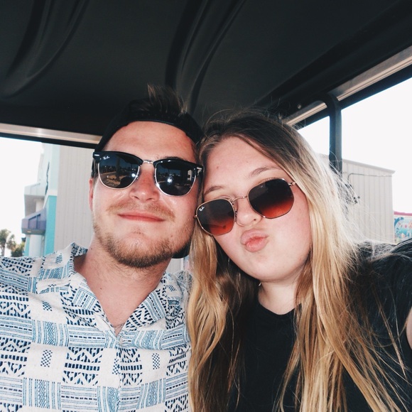 Meet your Posher, Alaina - Picture 1 of 1